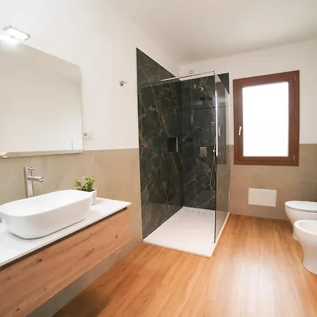 Casa Rosy Semesterbostad Olbia